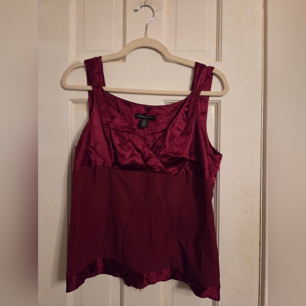 Kenneth Cole New York Sleeveless Burgundy Top